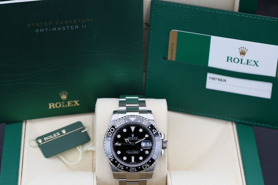 Rolex GMT Master II 116710 LN Image 7